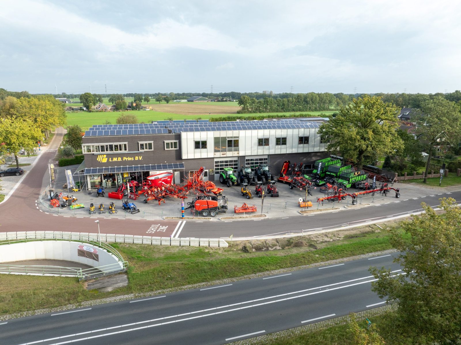 Werken bij LMB Prins in Dalfsen, het team aan het werk